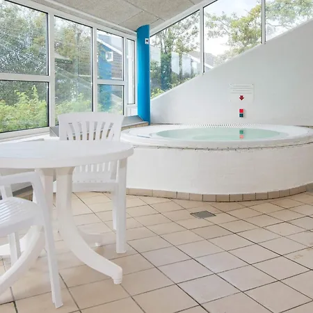 6 Person Holiday Home On A Holiday Park In Hemmet